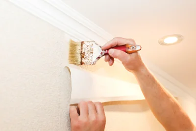 Pose de papier peint à Bransles — revêtements muraux et toiles de verre